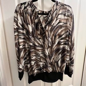 Suzanna Paris women’s shirt, size M, color: brown, white, and black